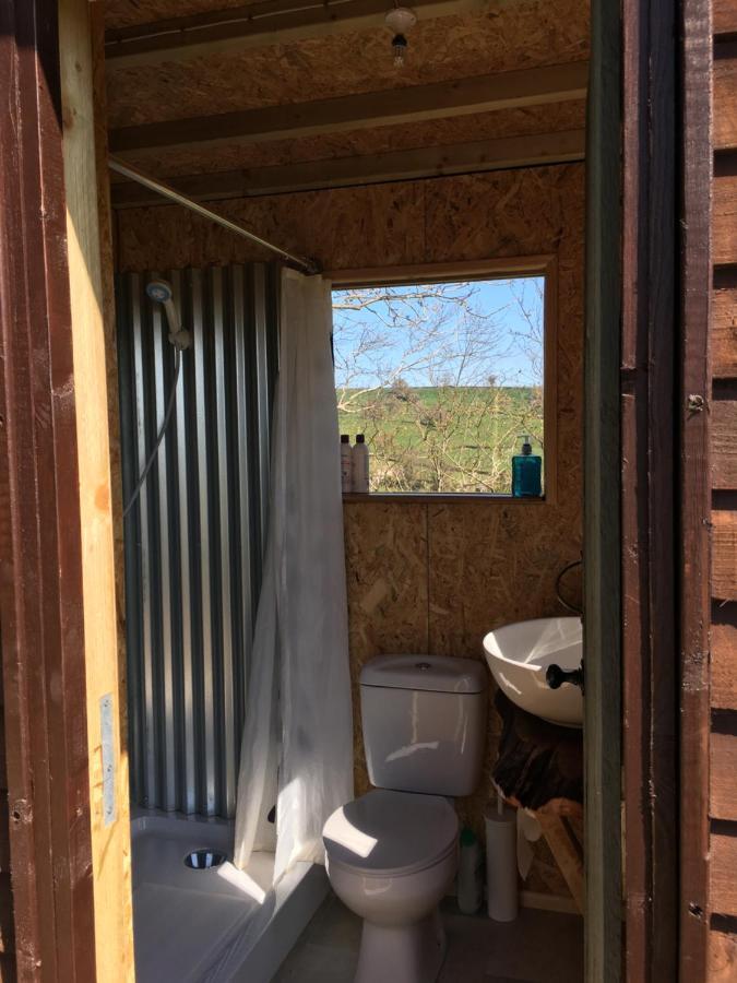 The Shepherds Hut At The Shippen, Tiphayes Honiton Exterior photo